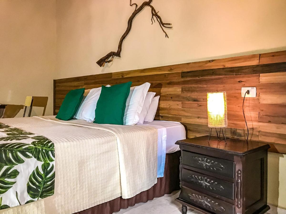 Отель Glamping Mangarito Iporanga Экстерьер фото
